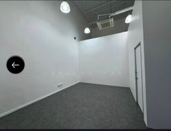 Oxley Bizhub (D14), Warehouse #538975511